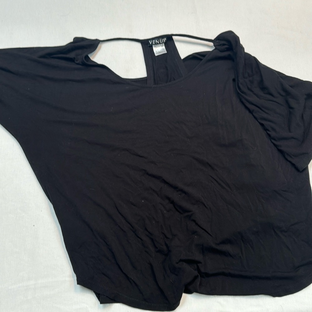 Size small black t shirt